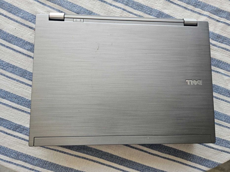Лаптоп Dell Latitude E6410 (може и на части)