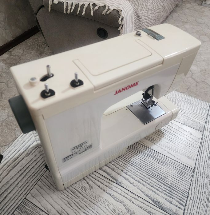 Швейная машинка Janome 419s