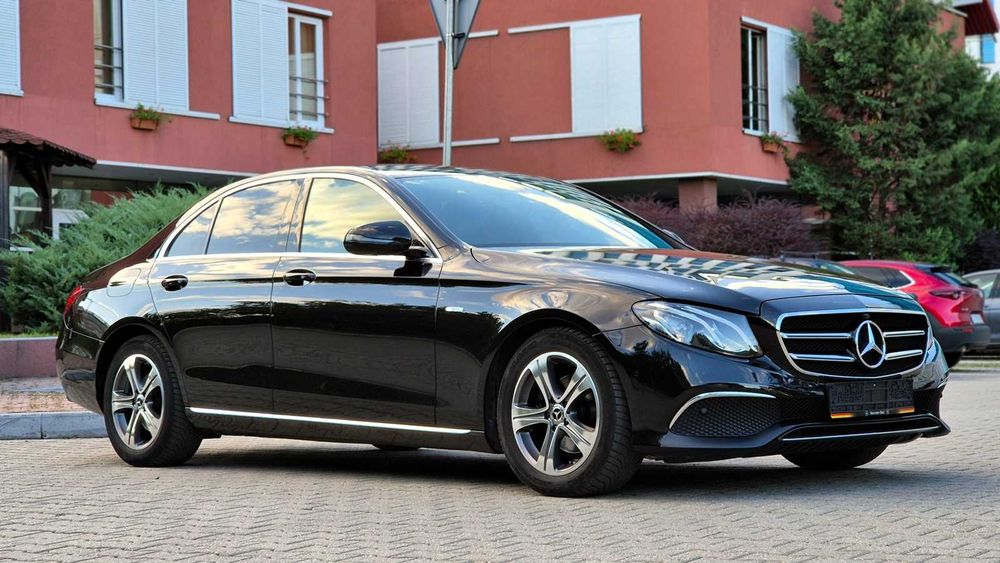 Mercedes-Benz E Class 220 Avantgarde 9-G Tronic Euro 6