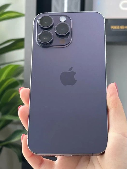 Продам iPhone 14promax