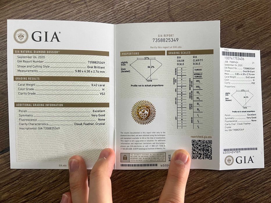 Inel de logodnă din aur cu diamant