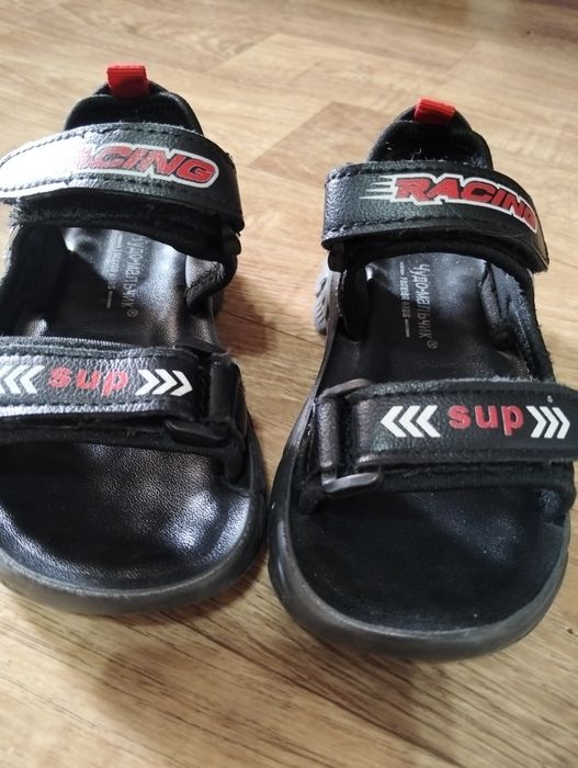 Сандали на мальчика