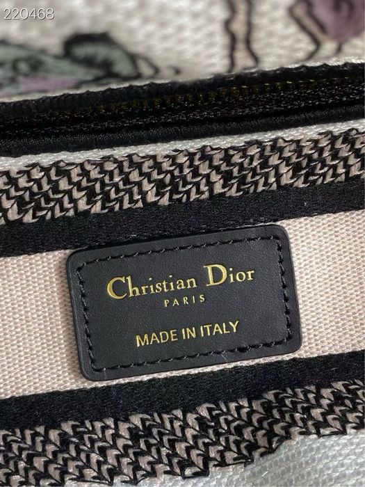 Dior сумка очень красивые