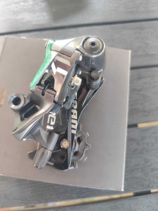 Заден дерайльор Sram Forse 1 дълго рамо.