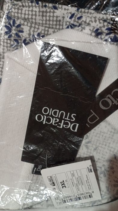 Продам тениски мужские