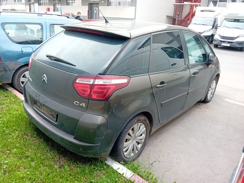 Citroen C4 Picasso 1.6 vti 120 de cai