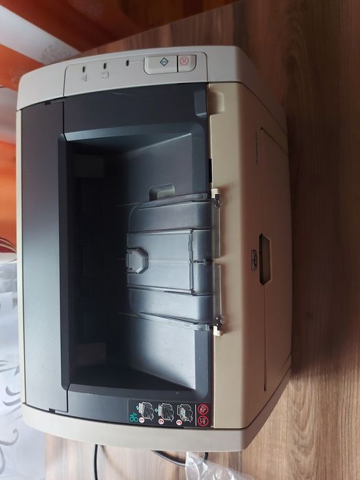 Принтер НР LaserJet 1022