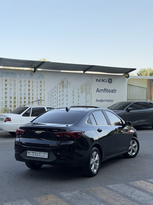 Chevrolet Onix 2024 qora Premier