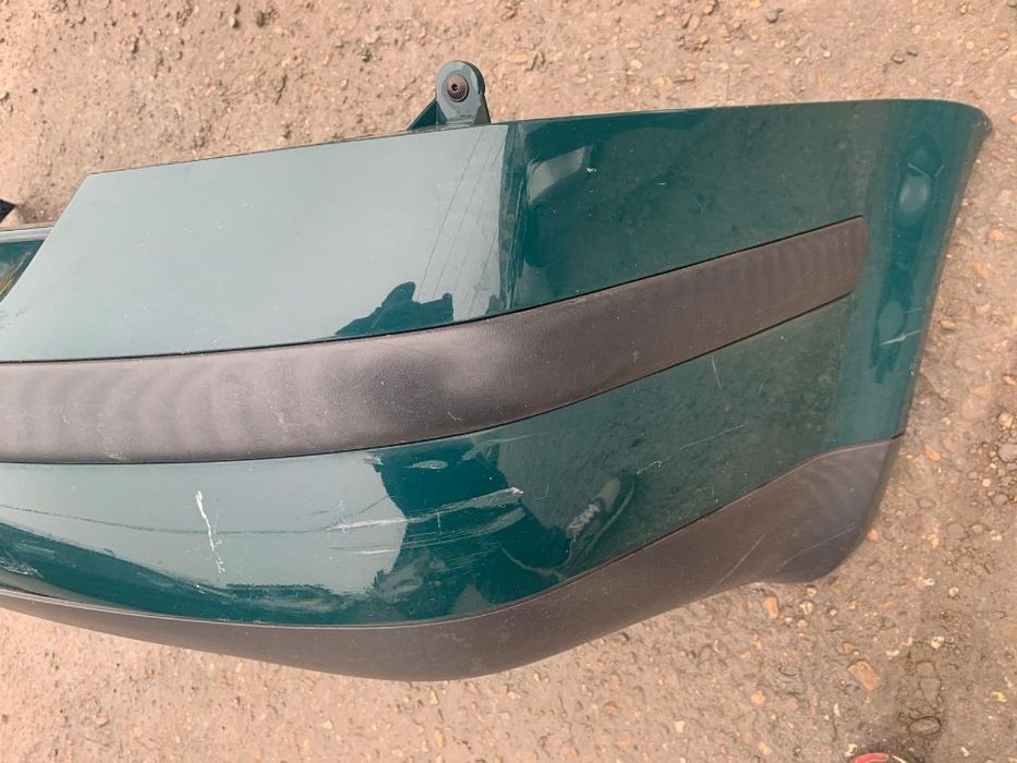 Spoiler / Bara Spate VW Passat B5.5 Berlina / Sedan 2001 - 2005 cu Mici Defecte / Imperfectiuni