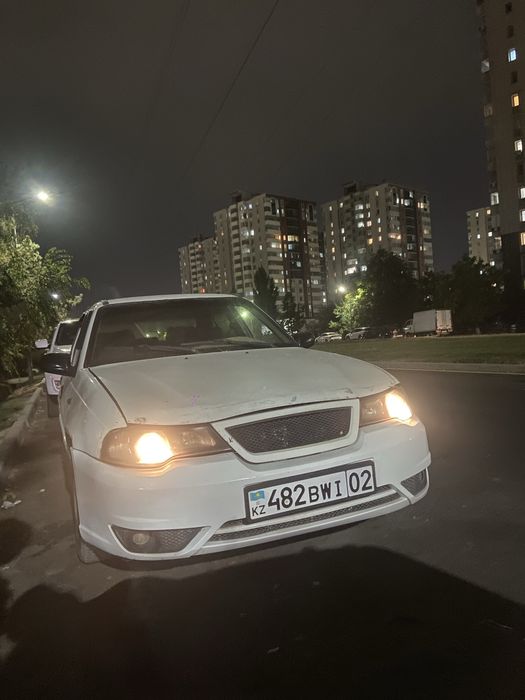 Продам Нексия 2