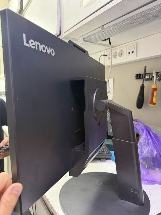 Монитор Lenovo ThinkVision TIO22 Gen3 (MTM: 10QY-PAR1-WWW)