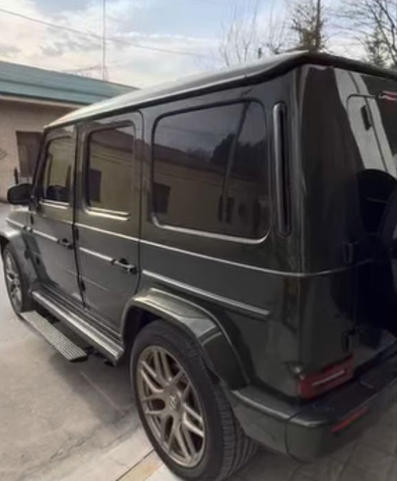 Mercedes-Benz AMG G63 Manufactur 2023 год