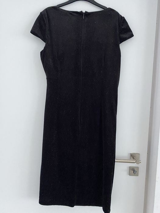 Rochie neagra catifea marimea L
