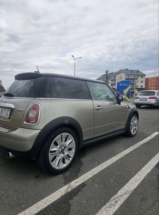 Mini Cooper R56