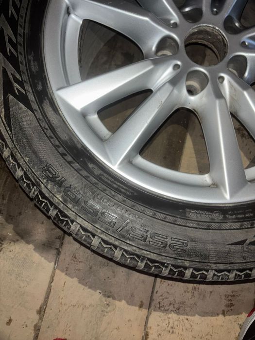 Genți BMW 18 "cu cauciucuri functionale