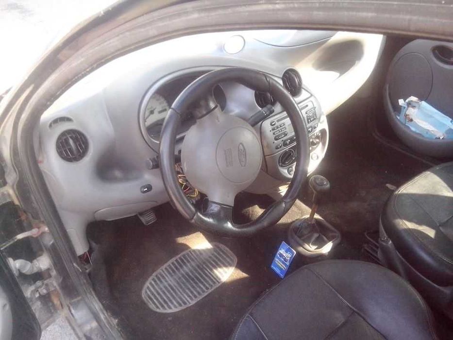 форд  ка  1.3 бензин