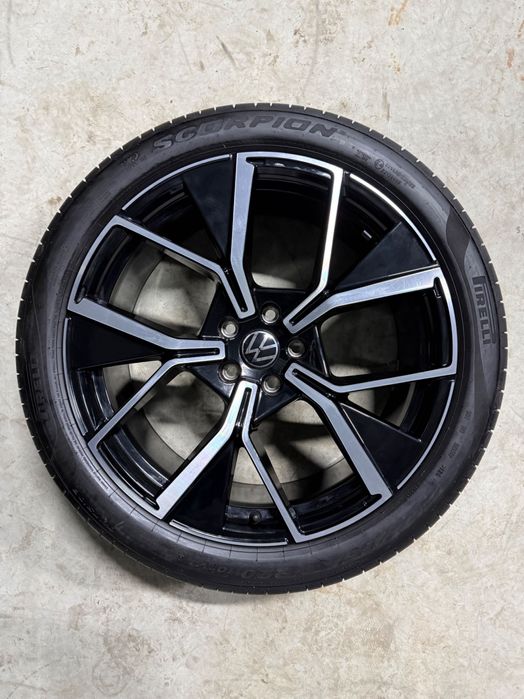 Jante originale VW Tiguan/Tayron R20 R-Line Leeds Anv Pirelli vara
