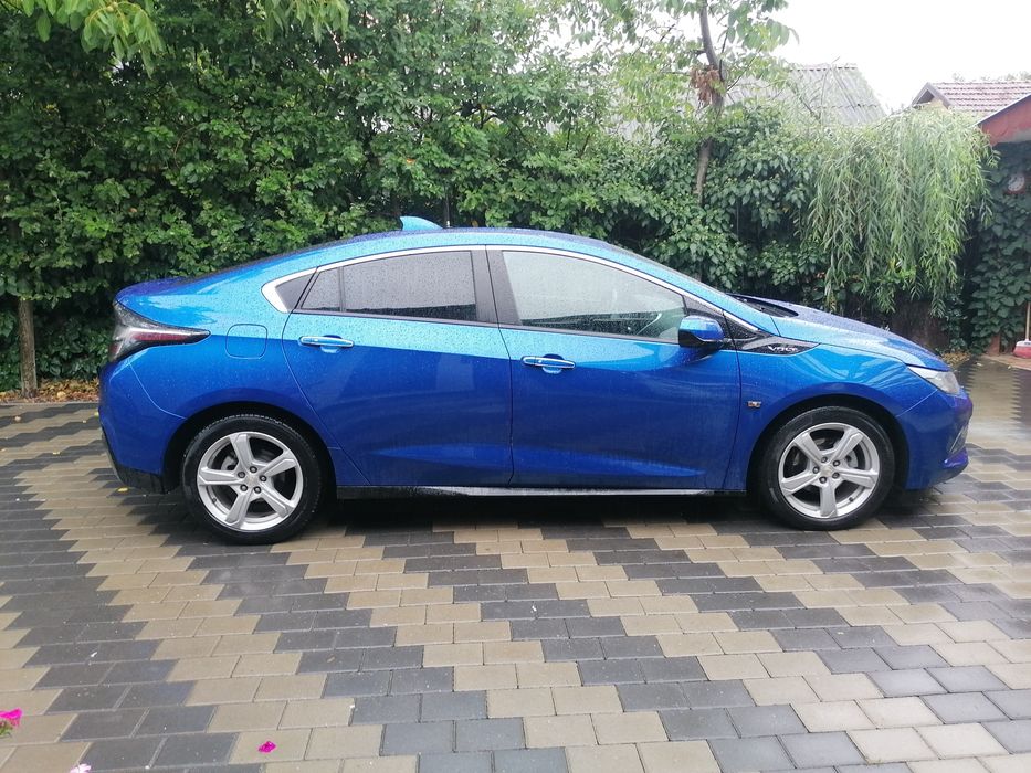 Chevrolet volt plug in hybrid, electric, schimb autorulota