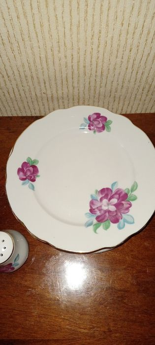 От сервиза Дулево