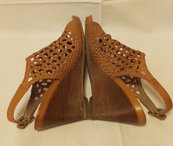 Женские  босоножки  экко