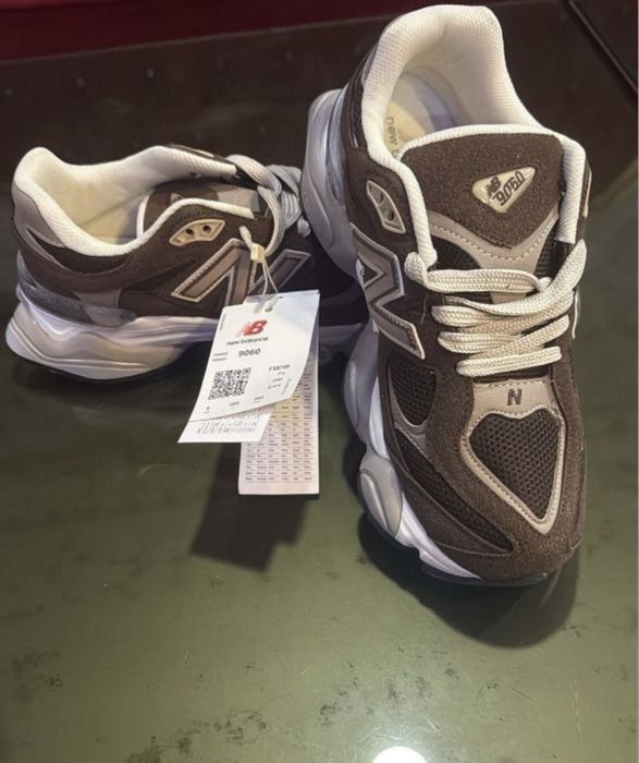 NB Modele multe pe stoc New balance 9060