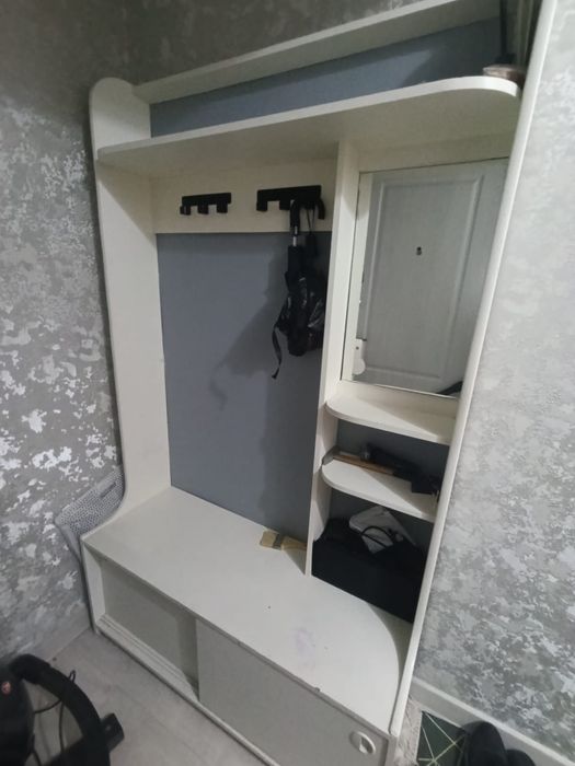 Прихожий шкаф для вещей