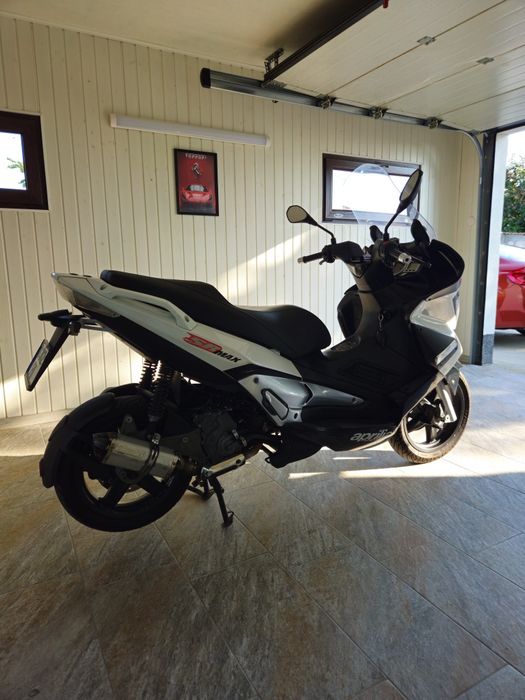 Aprilia SR max 300 Piaggio/Gilera