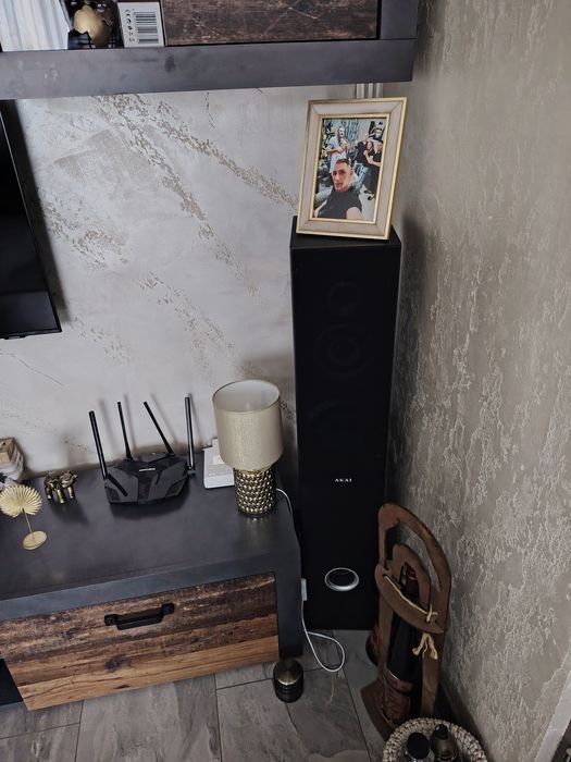 Boxe podea Akai+ stație radio sony