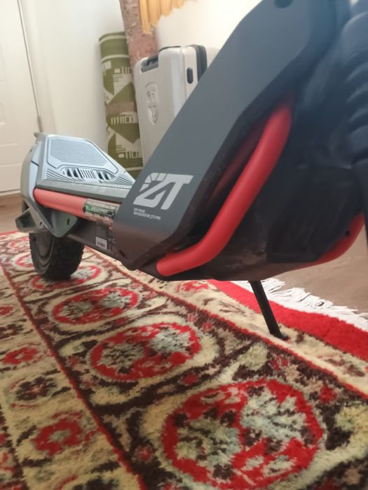 Trotineta ZT3 pro in stare f bună
