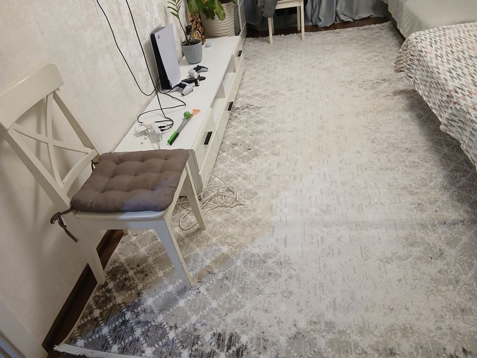 Продам ковёр 4×2