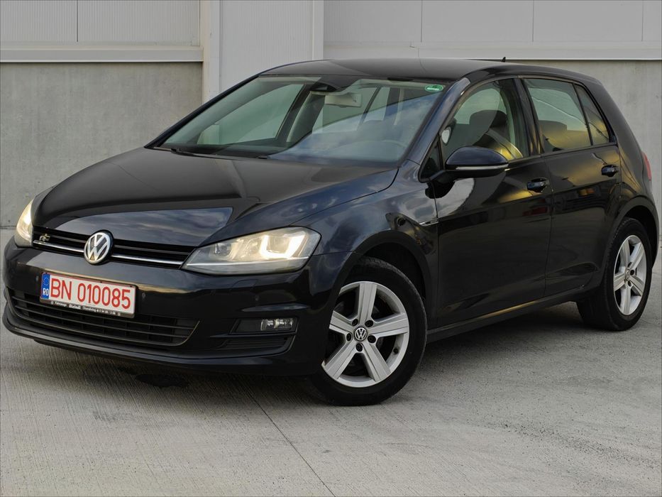 Golf 7  R-line Germania ,Km 100%,Masaj Scaun,Automat,Interior deosebit