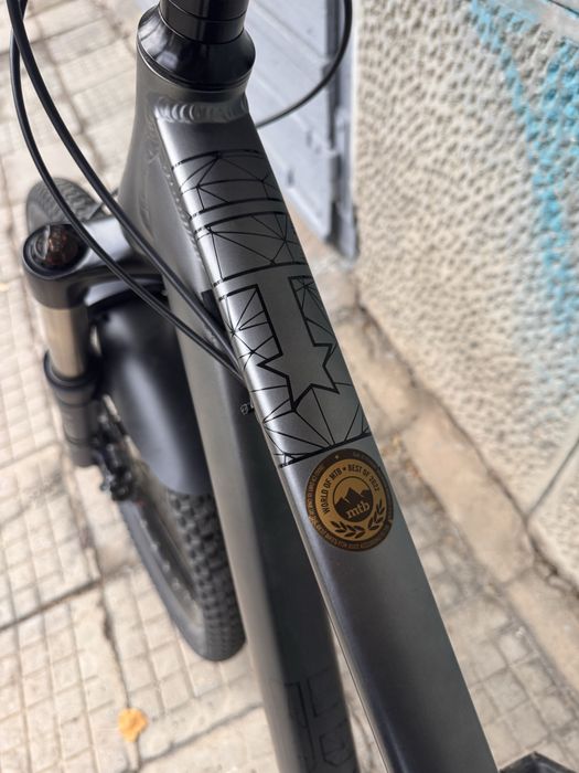 Drag C2 сив гуми- 26”, рамка- М