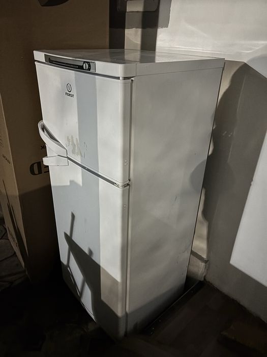 Холодильник обычный