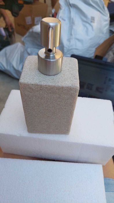 Relaxdays Дозатор за течен сапун, полирезин