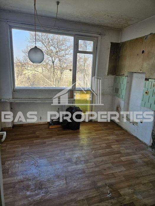 Продава се Тристаен апартамент в София, Лозенец - 111 кв.м за 1930 €/кв.м - Снимка #3
