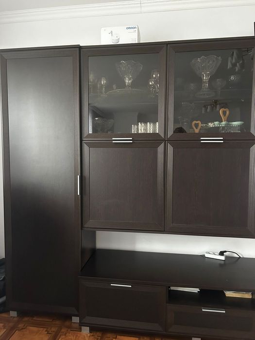 Стенка  сервант продаётся