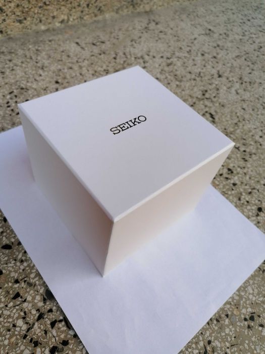 Часовник Seiko Titanium Chronograph