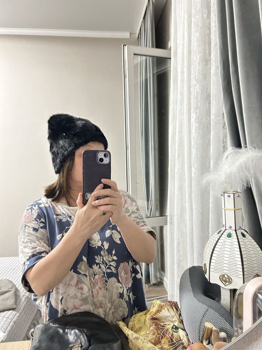 Шапка норковая со стразами