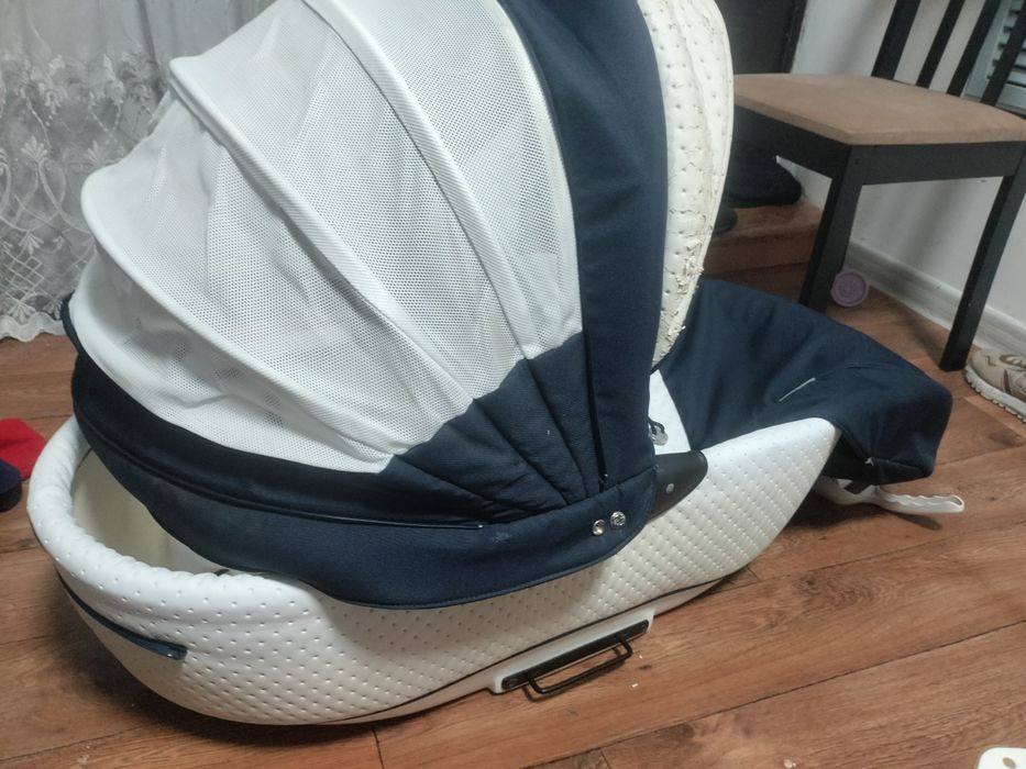 Детская коляска , комплект