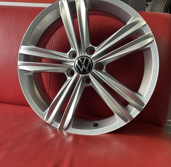 Оригинални джанти 18 vw tiguan 5x112