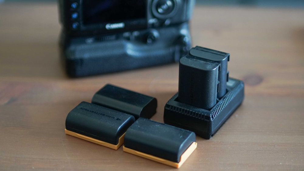 Canon 5D Mark III 156059 cadre   + 50mm f/1.8 FULL FRAME pret bun