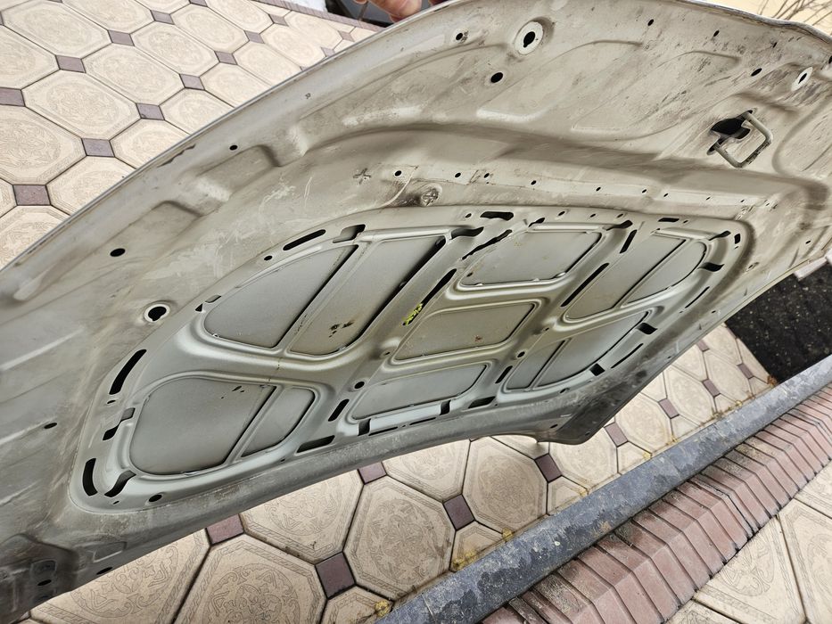 Капот от Киа К 5