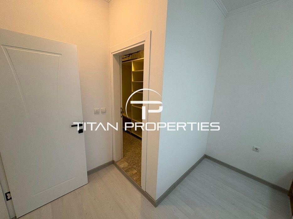 Дава се под наем Тристаен апартамент в Бургас, Изгрев - 98 кв.м за 765 € - Снимка #7