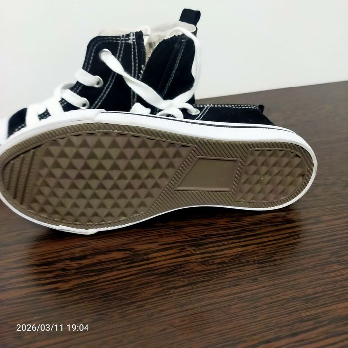 Tenesi copii mărimea 29