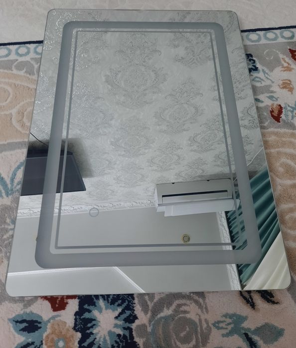 Зеркало  9000 тг