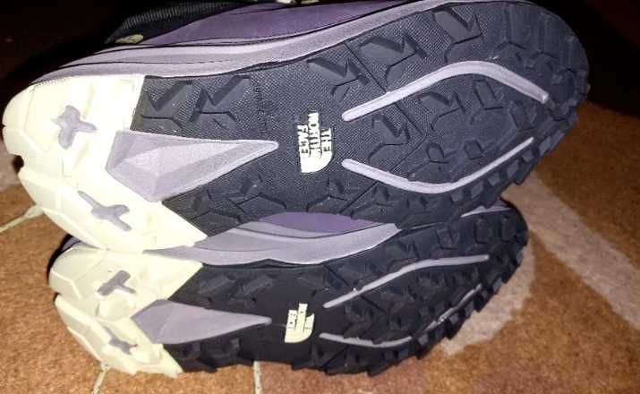 Ghete drumetii North Face Futurelight 36.5 nou