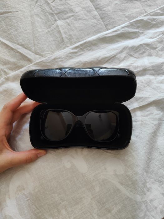 Солнцезащитные очки CHANEL