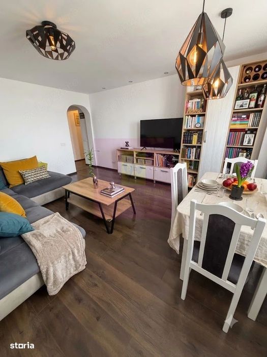 Apartament 3 Camere - 75 mp utili la Pta Sudului,  la metrou