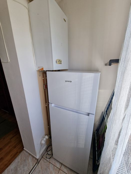 Proprietar,închiriez garsoniera zona  Lipovei