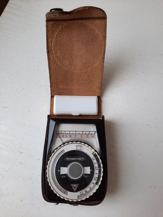 Люксметр из экспонометра или фотоаппарата